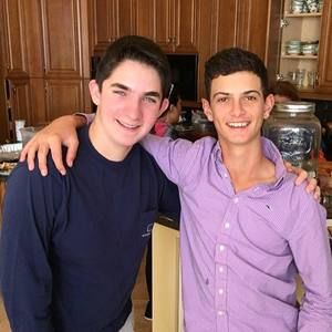 Meet your Posher, Cade